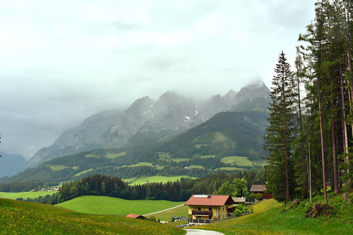 austria salzburg hochthronsüdgrat sanktjohannimpongau mountain mountains alpine 2022 202205hr alpinerange carinthianstyrianalps