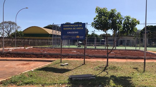 Recursos de R$ 1,5 milhão garantem a construção de 20 quadras esportivas