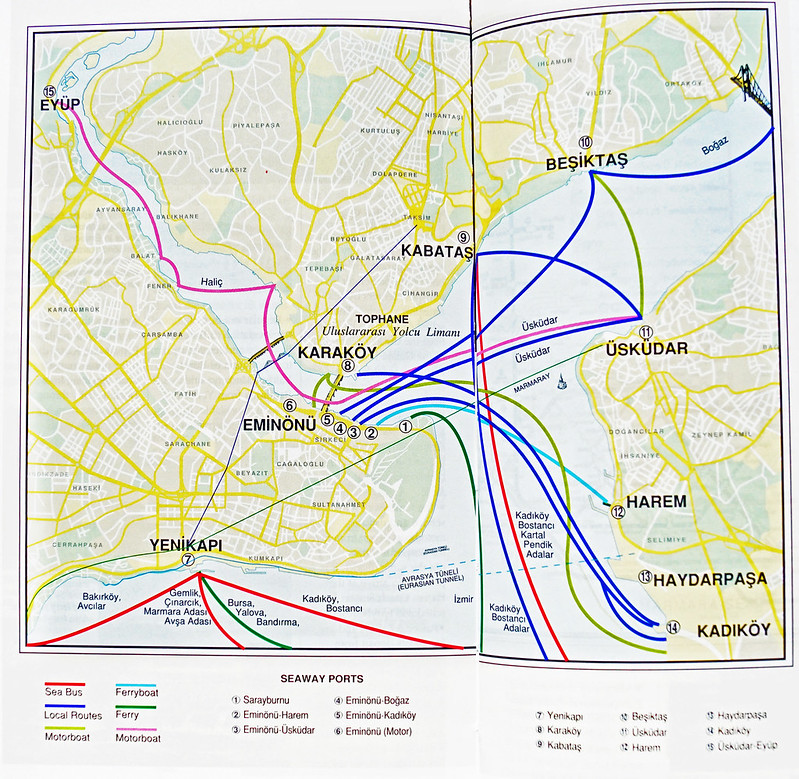 Карта с схемой движения паромов Стамбула