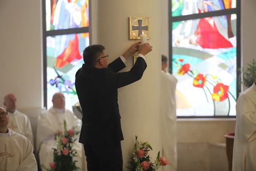 Poświęcenie Kościoła MB Pocieszenia w Krakowie