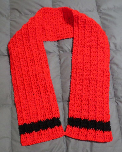 Red Cabled Scarf