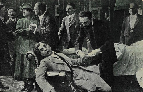 Giovanni Casaleggio in Tua per la vita (1917)