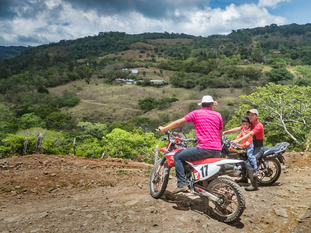 Motos vers Monteverde... 52123189358_c7244e8154_b