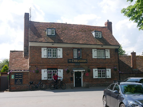 The Chequers, Fingest