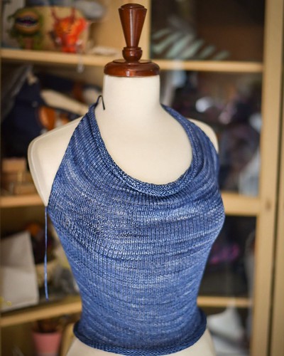 Whoops, I’ve been so busy finishing projects every day since #StashDash2022 started, that I’ve forgotten to post #FO -tos.  This is the Coachella top from @KnittyMag , knit in @TessYarns Microfiber Ribbon, started several years and three cup sizes ago.  I