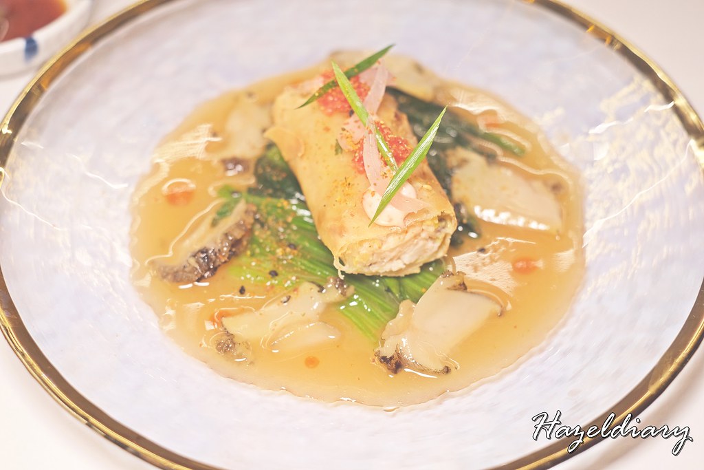 JIDAI-Omakase-Deep-Fried dish- Deep Sea Crab Spring Roe with Jade Abalone Chicken Collagen Sauce