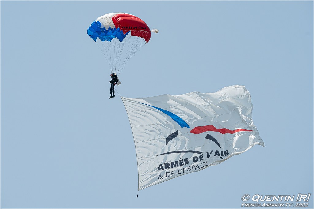 Ambassadeurs parachutistes de l'armée de l'Air et de l'Espace Meeting de l'Air BA-709 Cognac meeting aerien 2022 Meeting Aerien 2022