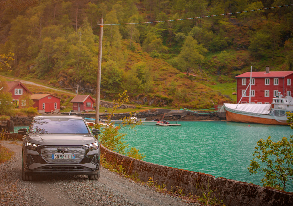 Audi Q4 e-tron Sportback review