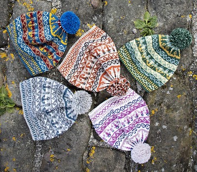 The Shetland Wool Week pattern is Linda Shearer’s fabulous maritime themed Bonnie Isle Hat which will be free from https://www.shetlandwoolweek.com/free-knitting-pattern/ until next year’s pattern is announced.