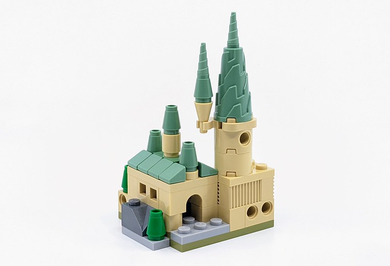 30435: Build Your Own Hogwarts Castle Polybag