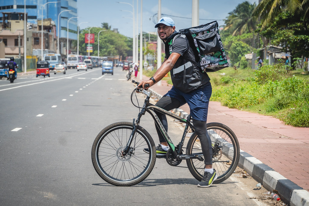 Uber Eats on a Bicycle in Colombo