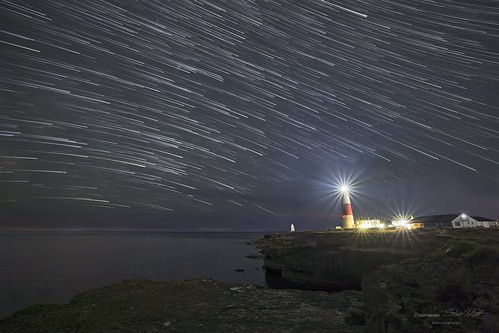 uk england dorset portlandbill lighthouse sea seascape milkyway night astrophotography startrails