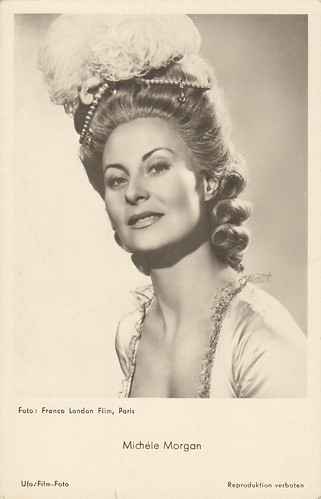 Michèle Morgan in Marie-Antoinette reine de France (1956)