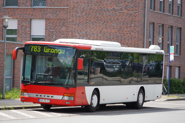 Setra S 315 NF Paul Kürten KG met kenteken BOR-PK 319 in het bus station van Gronau Westfalen 11-06-2022