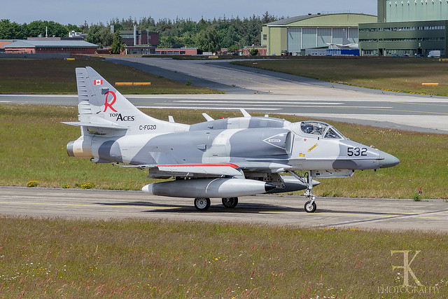 Douglas A-4N Skyhawk Top Aces (C-FGZO/532) Taxiing at Nordholz Airbase (ETMN)