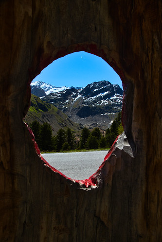 View through the hole by holdinghausenm, blick view vista vue loch hole trou buco österreich austria autriche europe gletscherstrase kaunerta