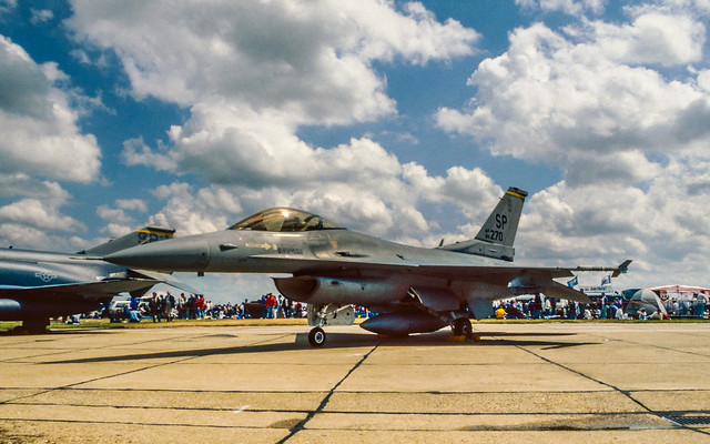 F-16 fighting falcon at Mildenhall 1986