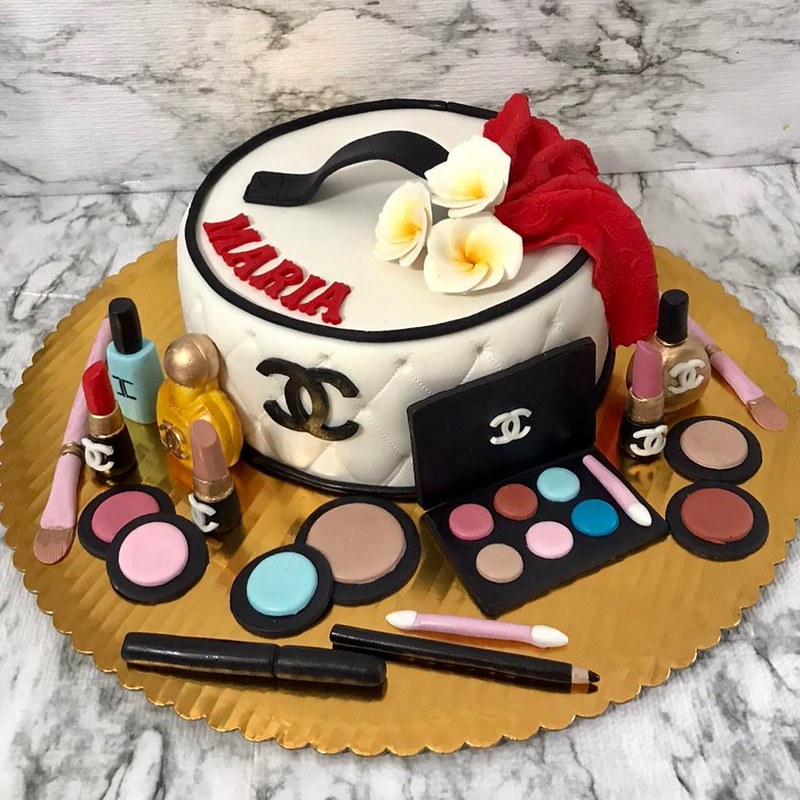Cake by Miami Cakes Factory