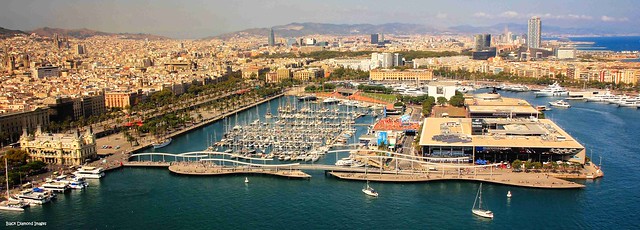 Port Vell Marina and Maremagnum Shopping and Leisure Centre, Catalonia, Barcelona, Spain