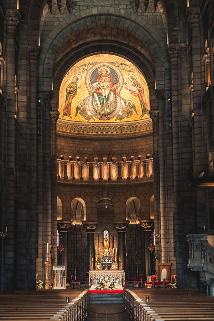 The interior of Saint Nicholas Cathedral, Monaco