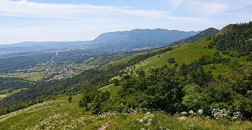 slovenija notranjska mountain outside outdoors view hiking slovenia lipovec innercarniolia