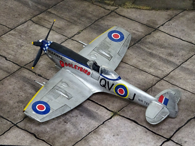 1:72 Supermarine ‘Spitfire’ LF.16e; aircraft ‘QV-J (NR 761)’ a.k.a. ‘Dooleybird’ of the Royal Air Force No. XIX (Fighter) Squadron, mount of Flight Lieutenant Arthur S. ‘Joe’ Doley; RAF Acklington (Northumberland, UK), 1946 (What-if/Heller kit)