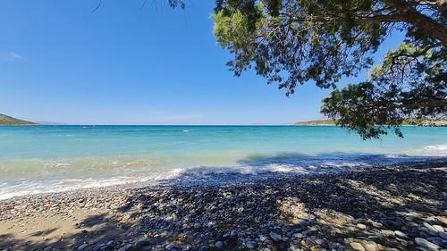 Kreta 2022 295 Het strand van Karavostasi / The beach of Karavostasi