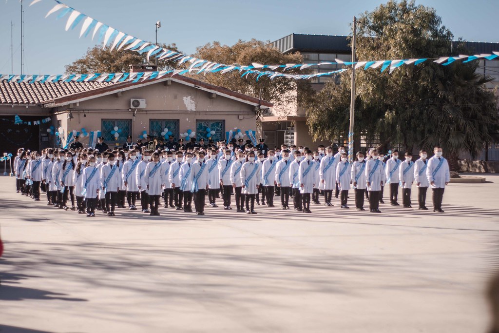 2022-06-17EDUCACION:La Escuela Mariano Ianelli  se vistió de fiesta: conmemoró su aniversario, la Promesa a la Bandera y 1º grado recibió Tablets