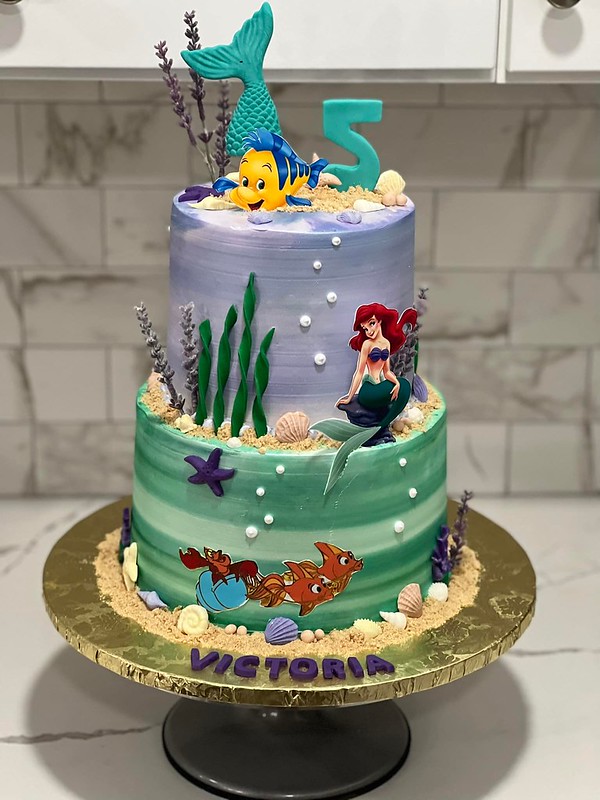 Cake by Ana Vazquez Cakes
