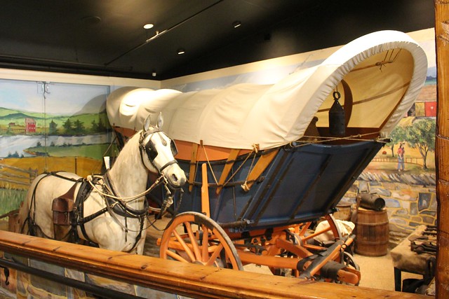 Virginia - Luray: Luray Valley Museum - 1810 Virginia Freight Wagon