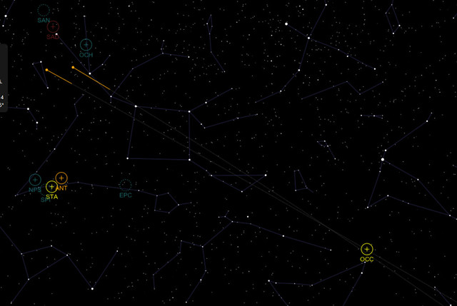Az alsó meteor a HUBEC adatai alapján, a magasabban lévő a saját fotóm alapján került térképre rajzolásra. Mindkét visszahosszabbítás jól közelíti az Októberi Capricornidák (OCC) radiánsának helyét.