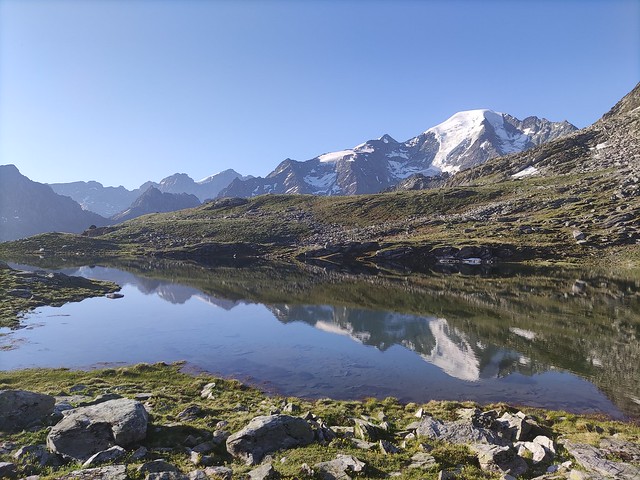 Goli des Otanes lake, Swiss Alps