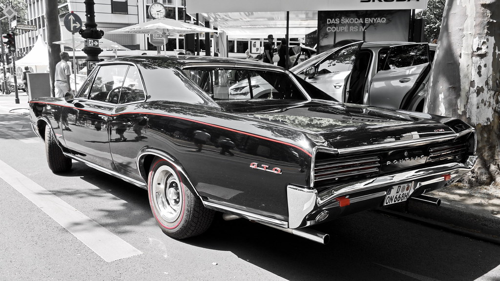 Image of 1966 Pontiac GTO