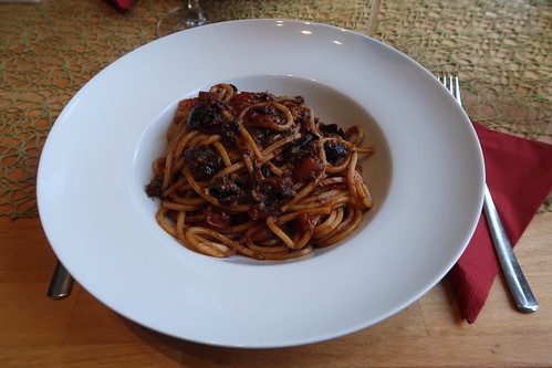 Spaghetti alla puttanesca (meine Portion)