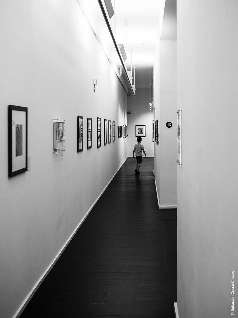 Musée de la photographie (Noir et blanc) 52161846450_c661c9b23c_b