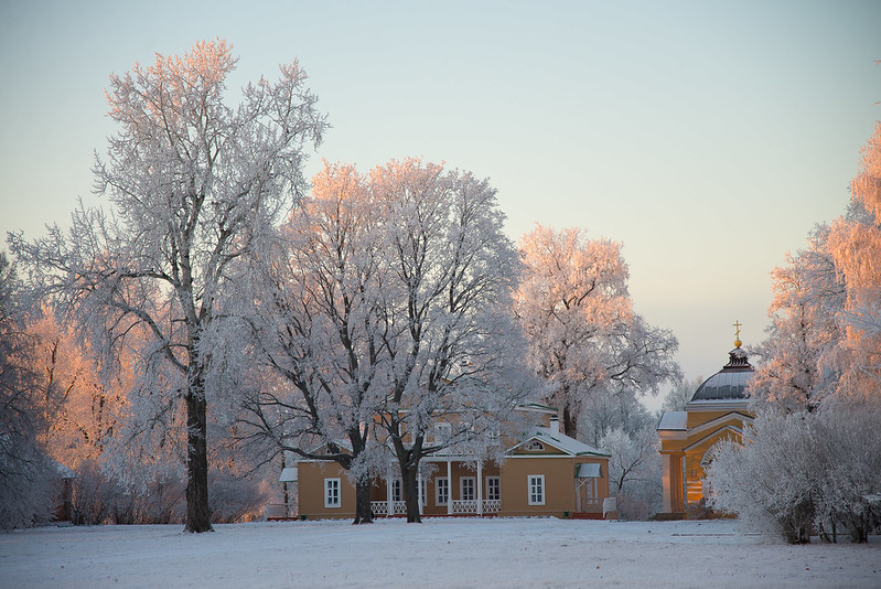 Дом Е.А. Арсеньевой (барский дом) в «Тарханах». Зимний вид. Фото Александра Семенова