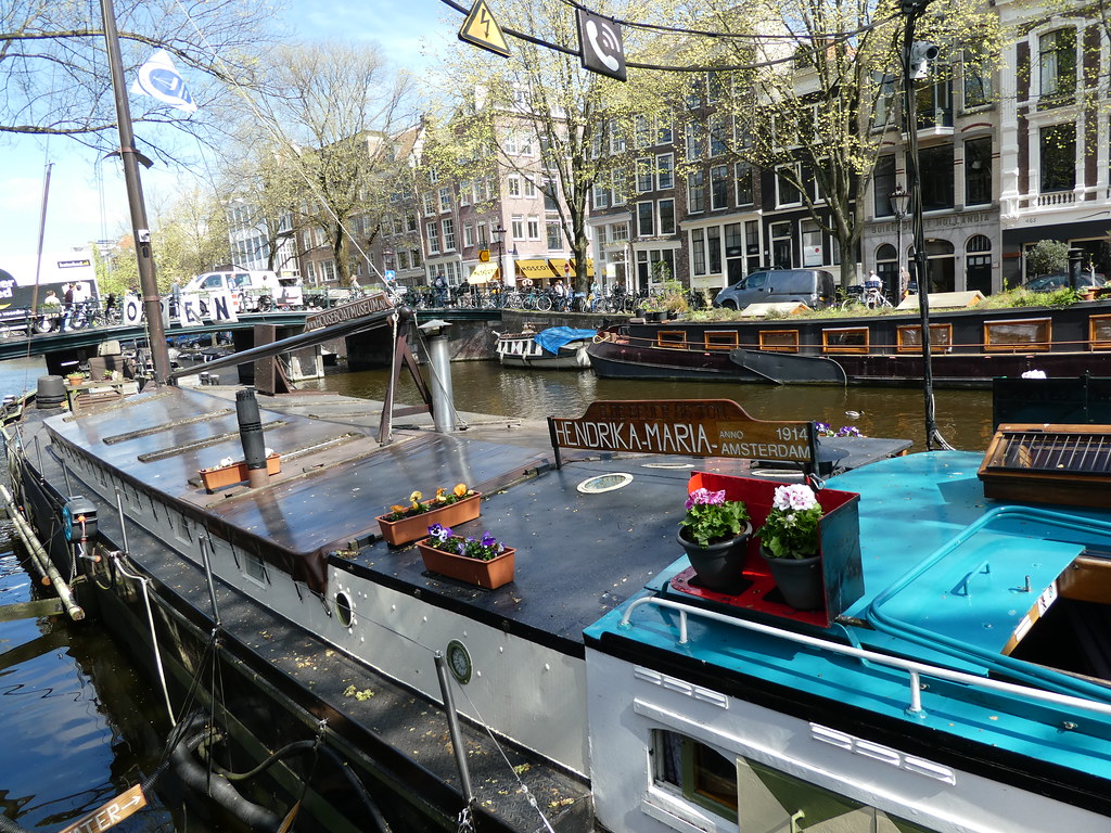 Amsterdam Houseboat Museum