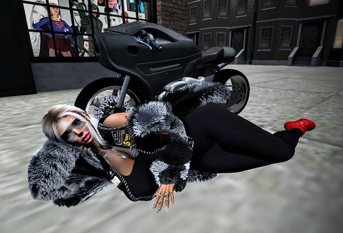 odd looking bike | by lil brat Farrah