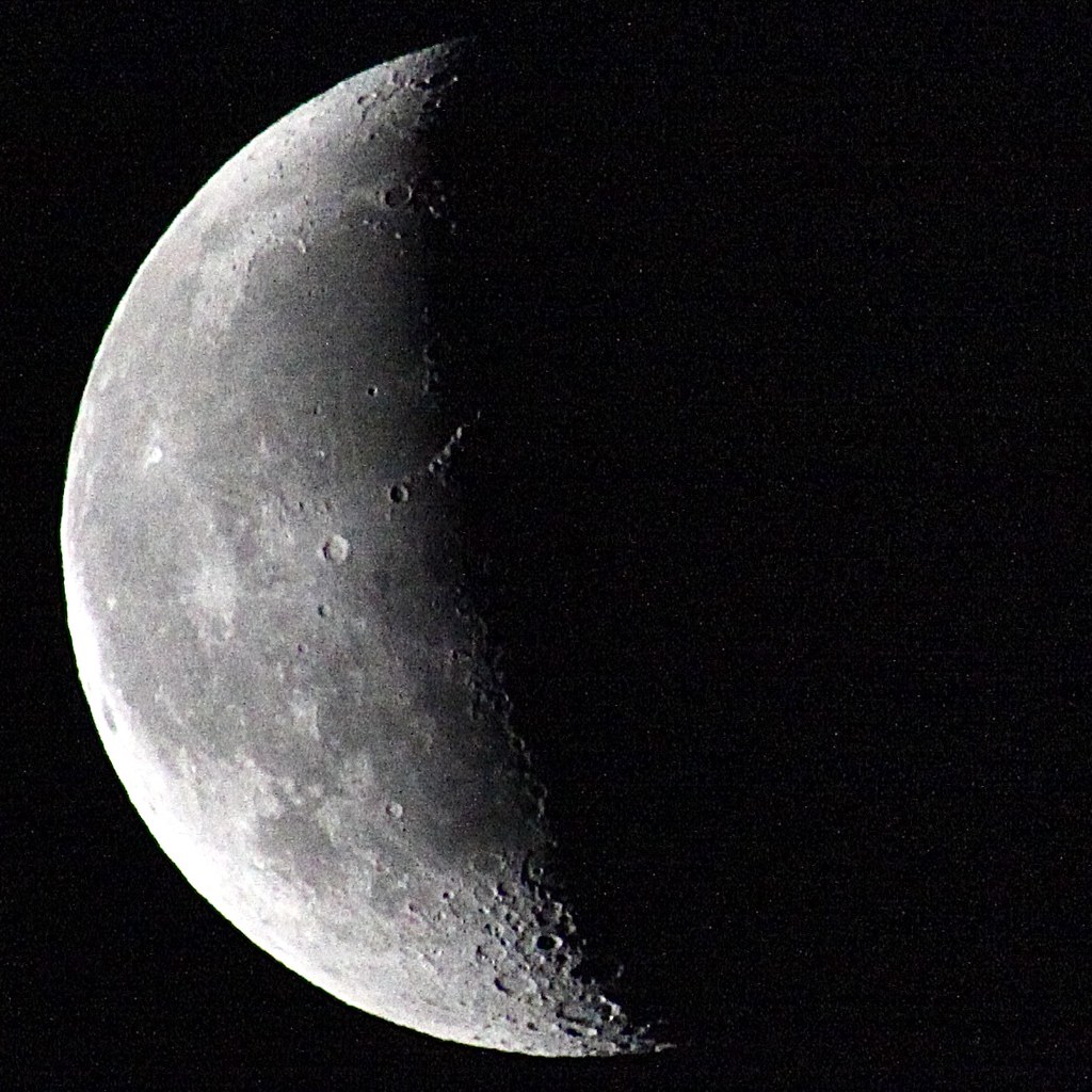 The moon June 22. 03;59 BST. (ESE). 38%.