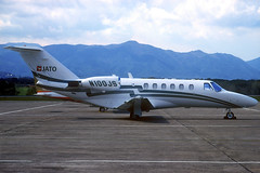 Jato Aviation CitationJet CJ2 N100JS GRO 25/03/2004