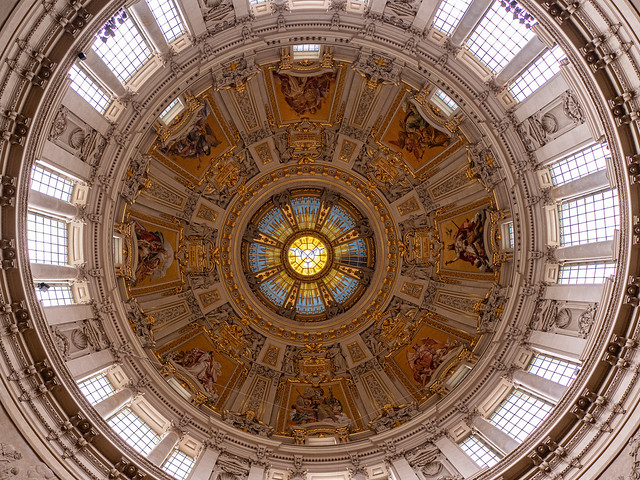 Cupola of Berlin Cathedral / Kuppel des Berliner Doms