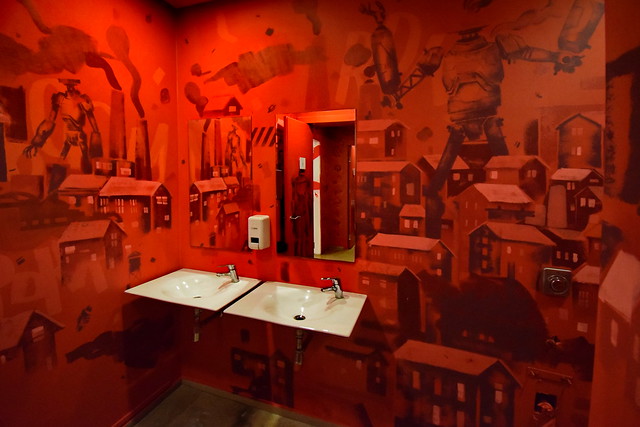 Art in Red: Bathroom facilities