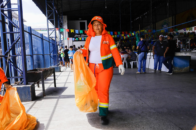 23.06.22 - Prefeitura de Manaus e Governo do Estado assinam ordem de serviço da obra de reforma da feira municipal do São Francisco