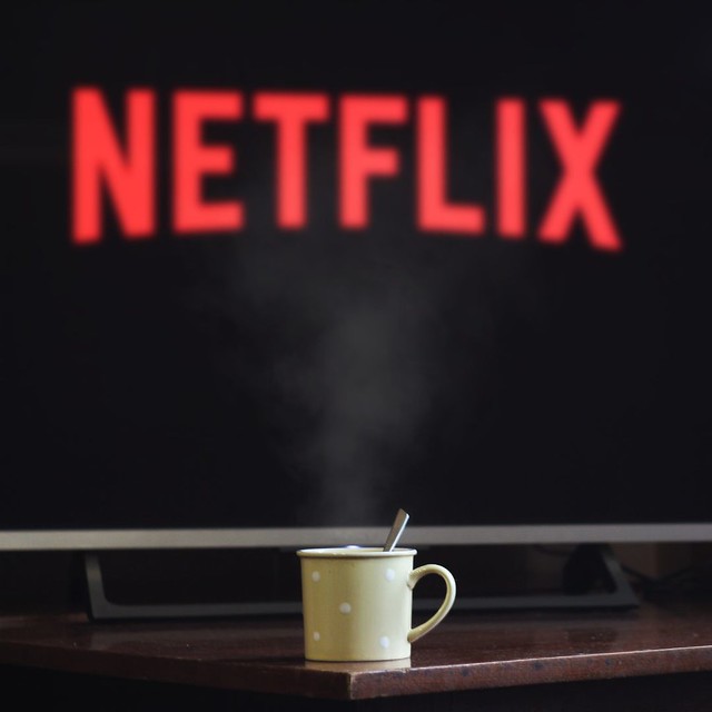 Netflix ahora despide a 300 empleados