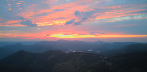 Sunset by nsphotos2112, Zalazak Sunca na Tari.
Sunset at Tara.