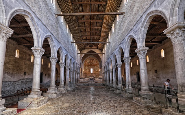 Basilika von Aquileia Hauptschiff