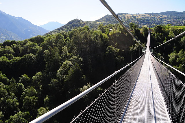 New suspension bridge connecting Eischoll and Unterbäch VS, Switzerland