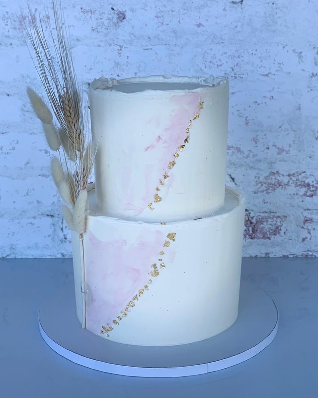 Cake by Cool Calm Cakes