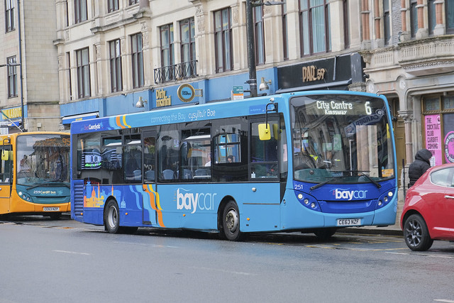 Cardiff Bus CE63NZF 251