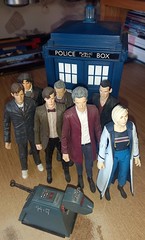 The 7 Doctors, K9 & The Tardis, Scale Figurines